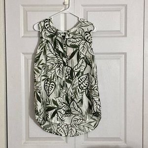 Women’s Sleeveless Top